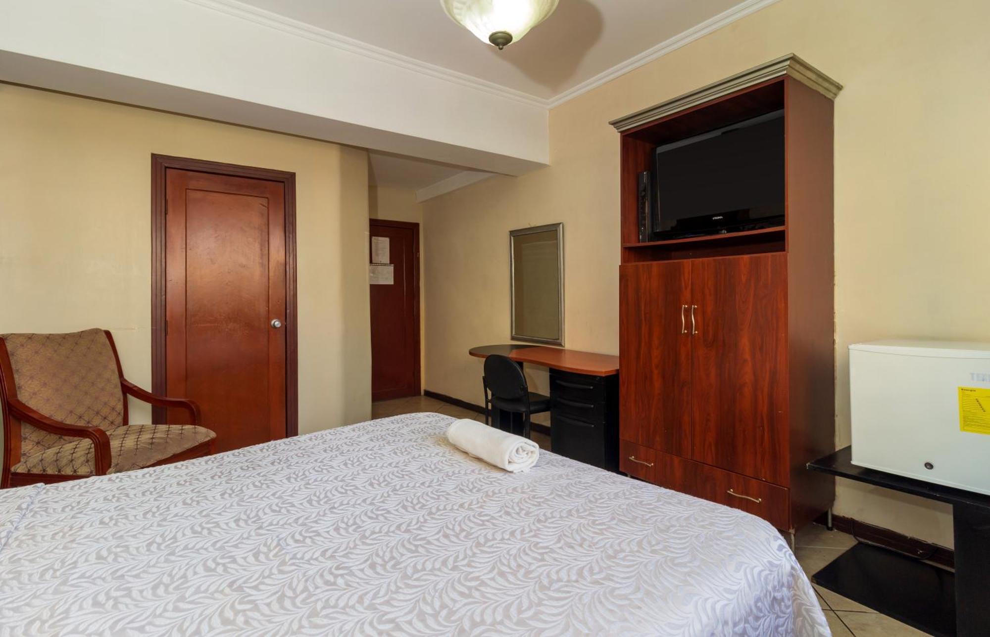 Hotel Malecon Inn Guayaquil Exteriör bild